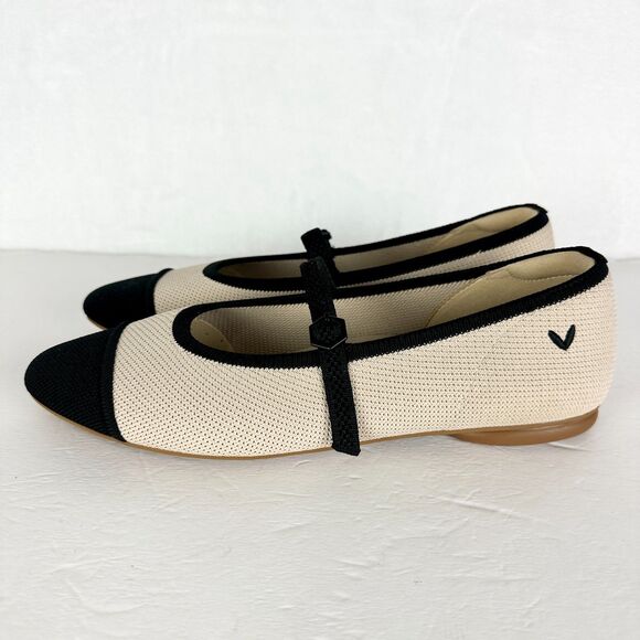 Vivaia Tamia Mary Jane Flats Size 39 US 8 NEW Almond Toe AdaptAll Almond Black - Picture 1 of 9